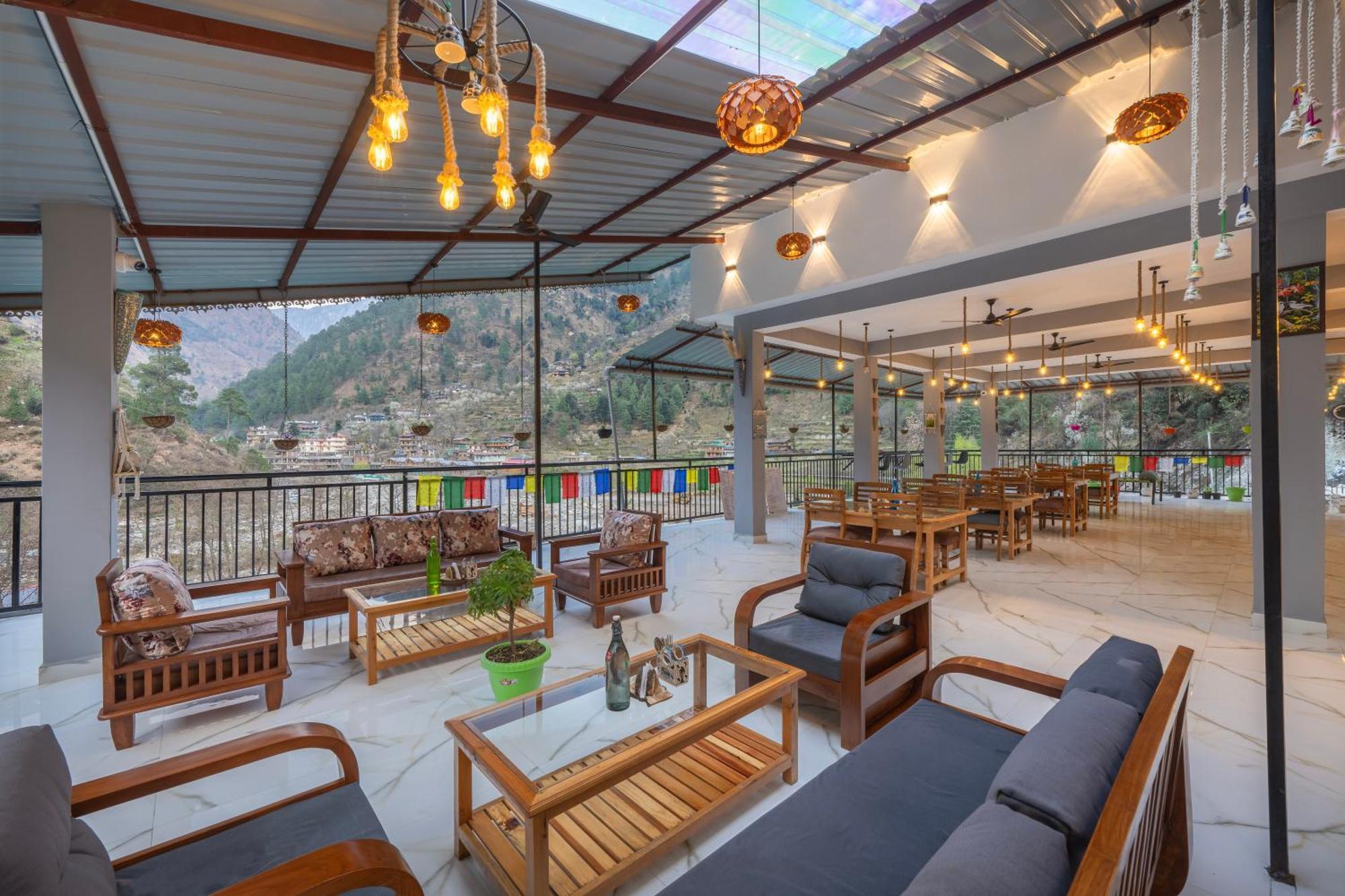 Sharda Resort-Tirthan Valley Banjār Екстериор снимка